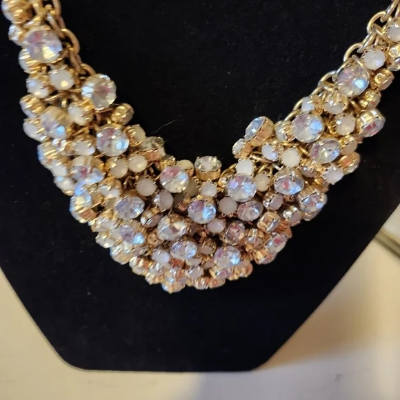 Graziano Elegant Gold and crystal Bib style Necklace - Picture 1 of 2